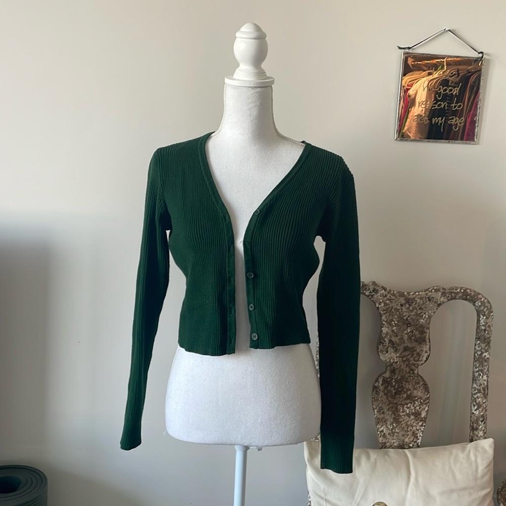 Ribbed Green Sweater